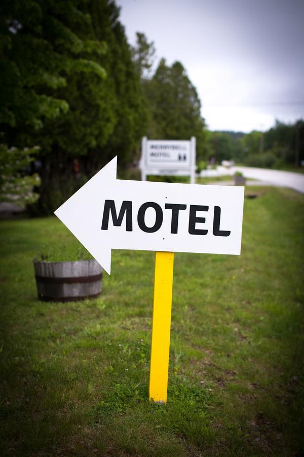Merrybell Motel Лінколнвіль Екстер'єр фото
